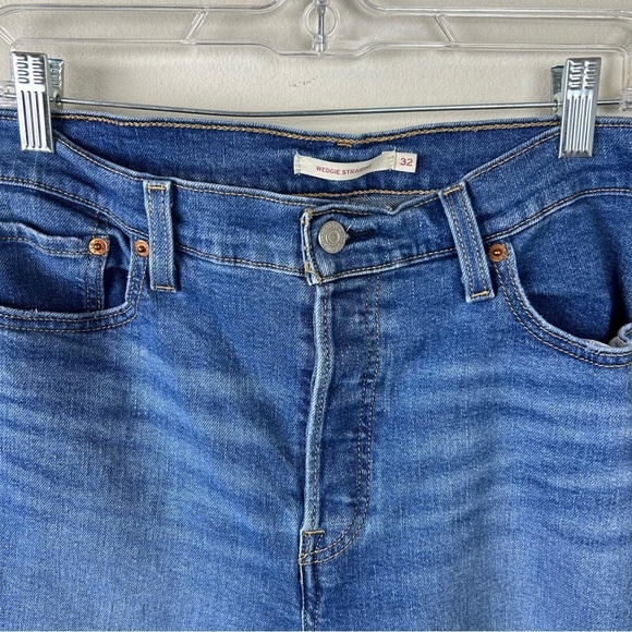 Levi Wedgie Straight High-rise jeans button fly size: 32 - Picture 4 of 10